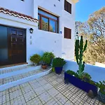 Lejlighed Spacious 2 Bdr Heated Pool, Garage *