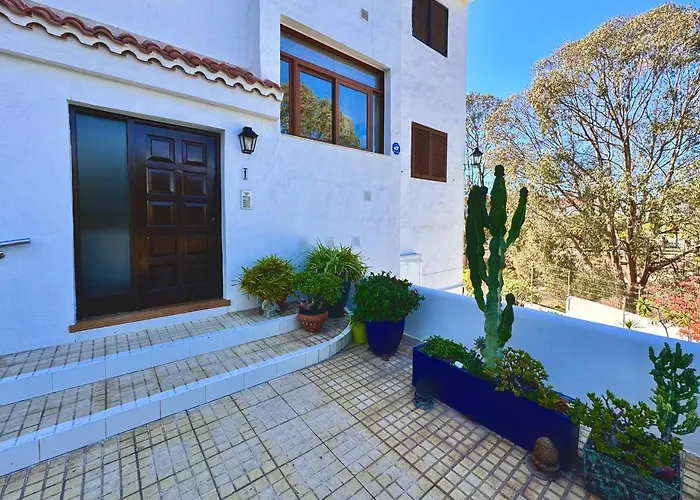 Apartament Spacious 2 Bdr Heated Pool, Garage *